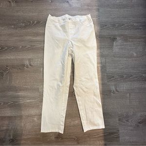 White pants, stretchy